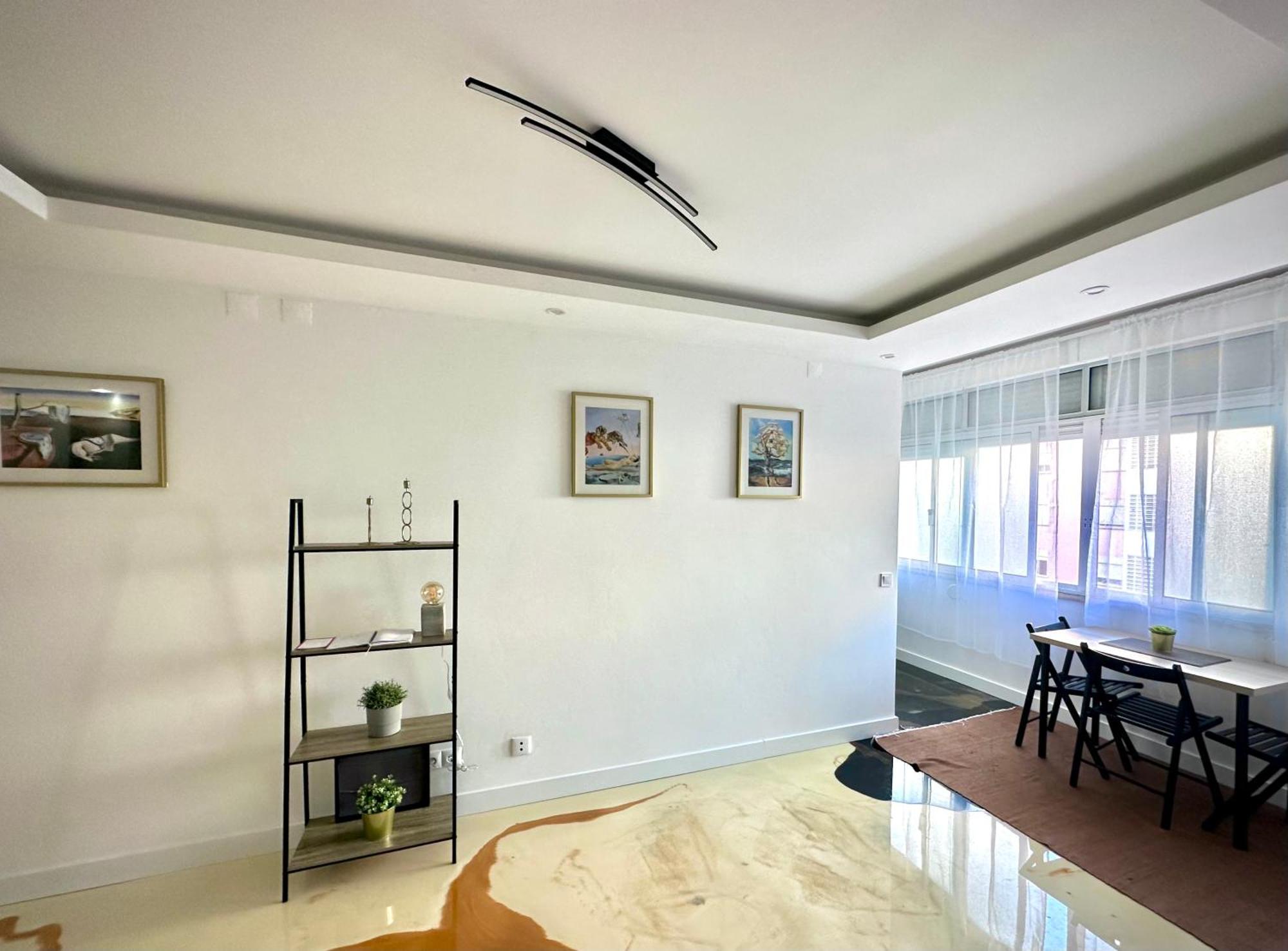 Sea View Apartment & 4 Minutes Walk To The Beach Paço de Arcos Eksteriør billede